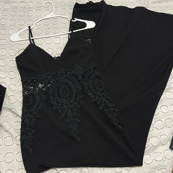 COPY - Black Maxi Elegant Dress - Picture 1 of 3